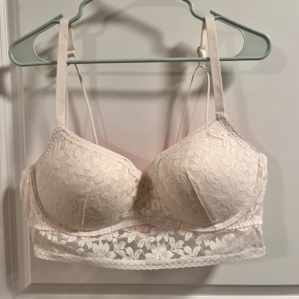 Victoria Secret PINK White Lace Push Up Bra